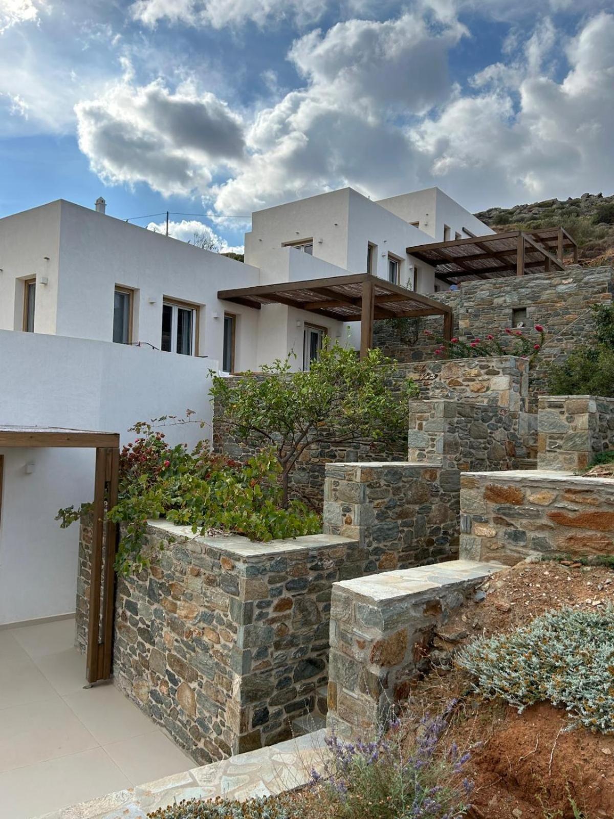 אנו סירוס Delfini Suites מראה חיצוני תמונה