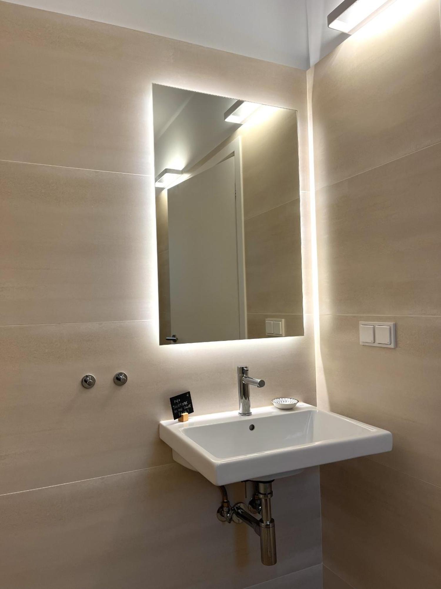 אנו סירוס Delfini Suites מראה חיצוני תמונה