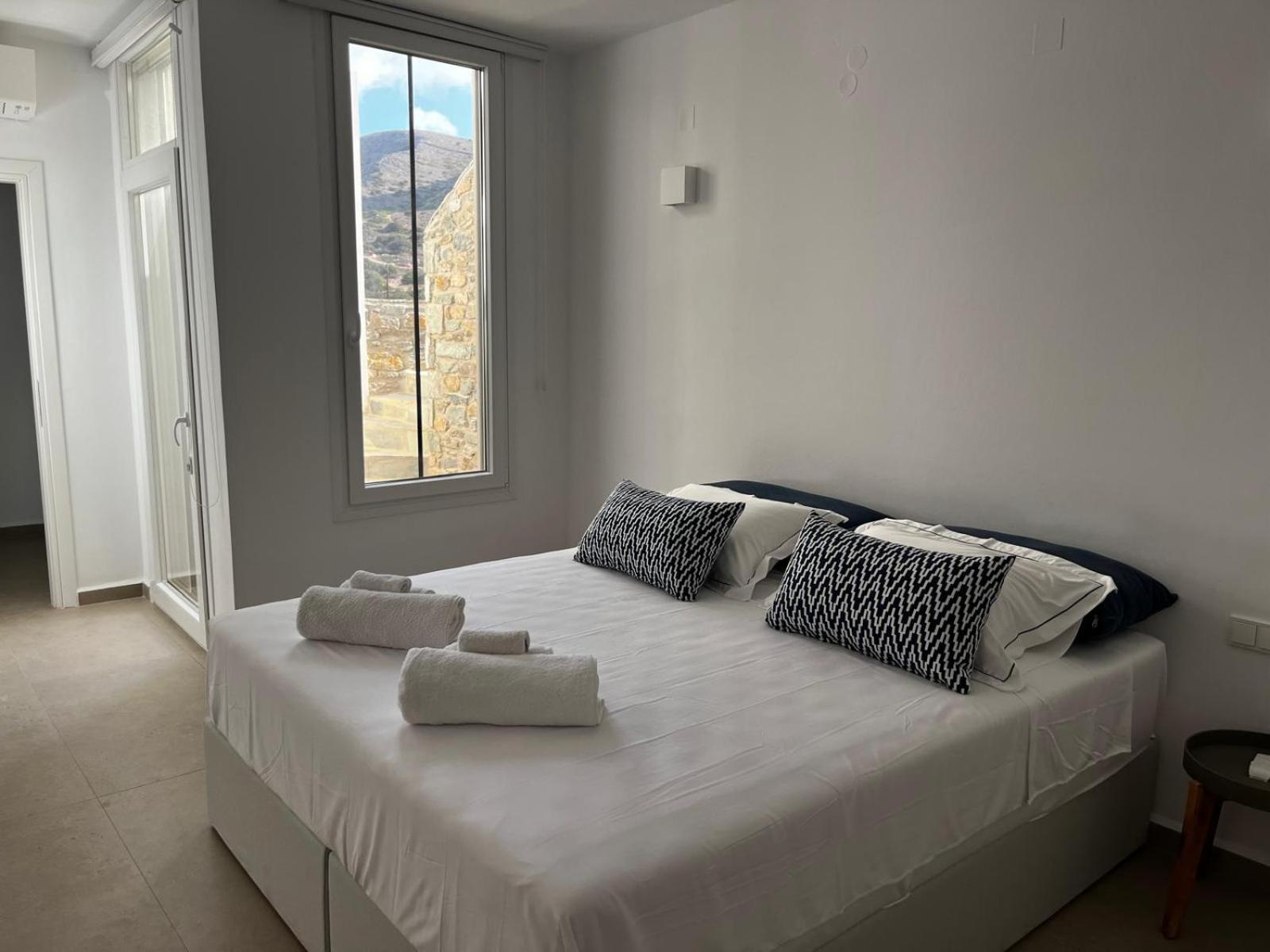 אנו סירוס Delfini Suites חדר תמונה